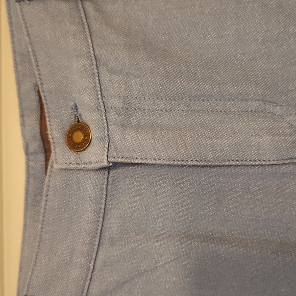 Liz Claiborne,100% cotton, lightweight denim jeans,size 6 - Picture 3 of 12